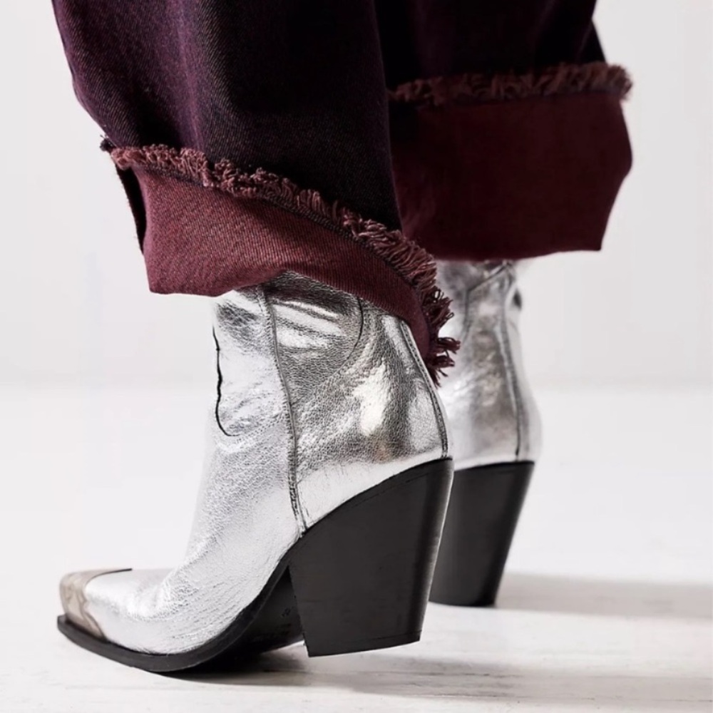 Free People Brayden Metallic Leather Metal Toe Western Cowboy Boots Booties 8.5 - Picture 4 of 16